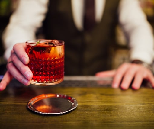 red-negroni-cocktail-picture-id1134307338